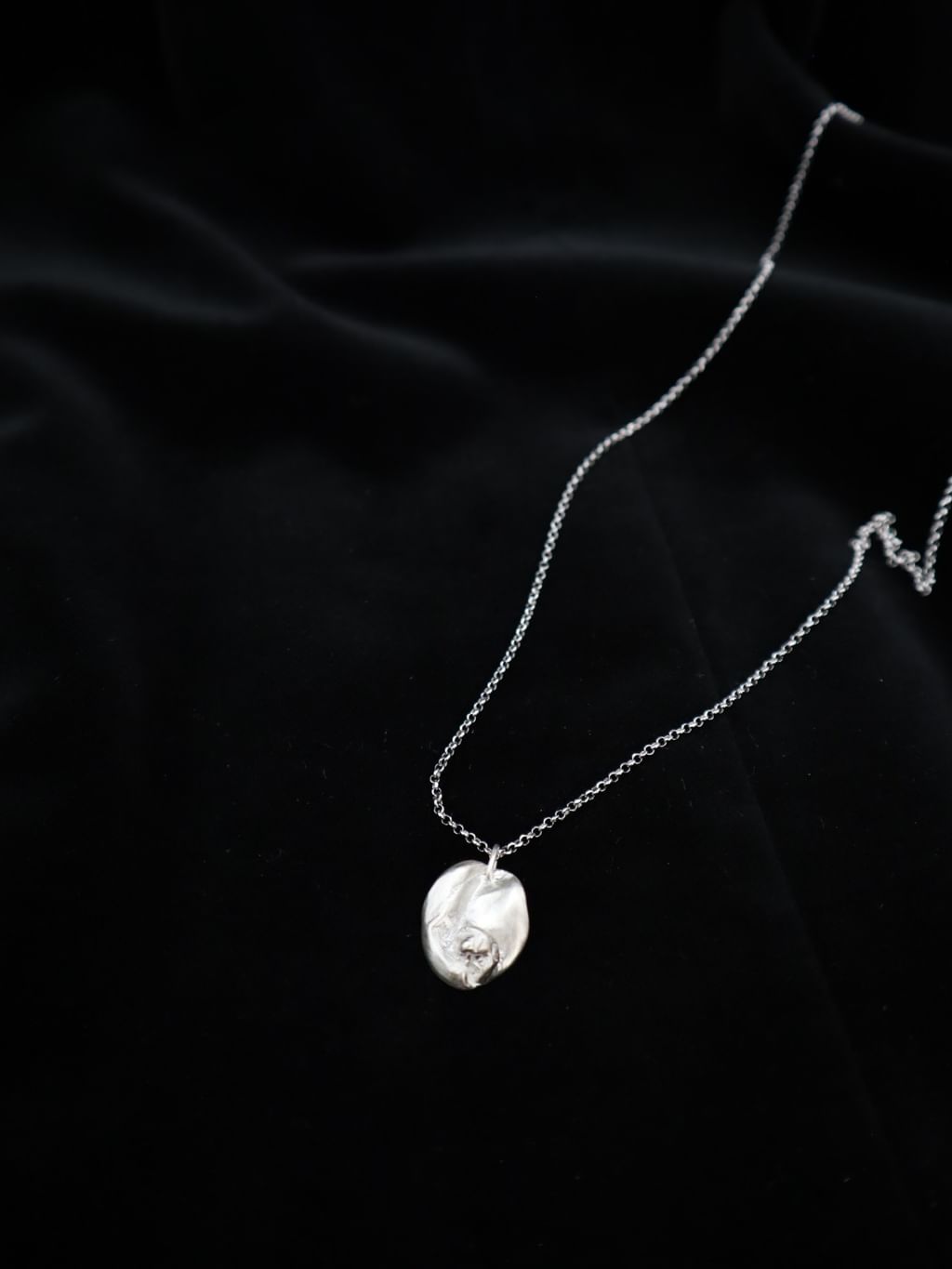 SEA-SILK NECKLACE