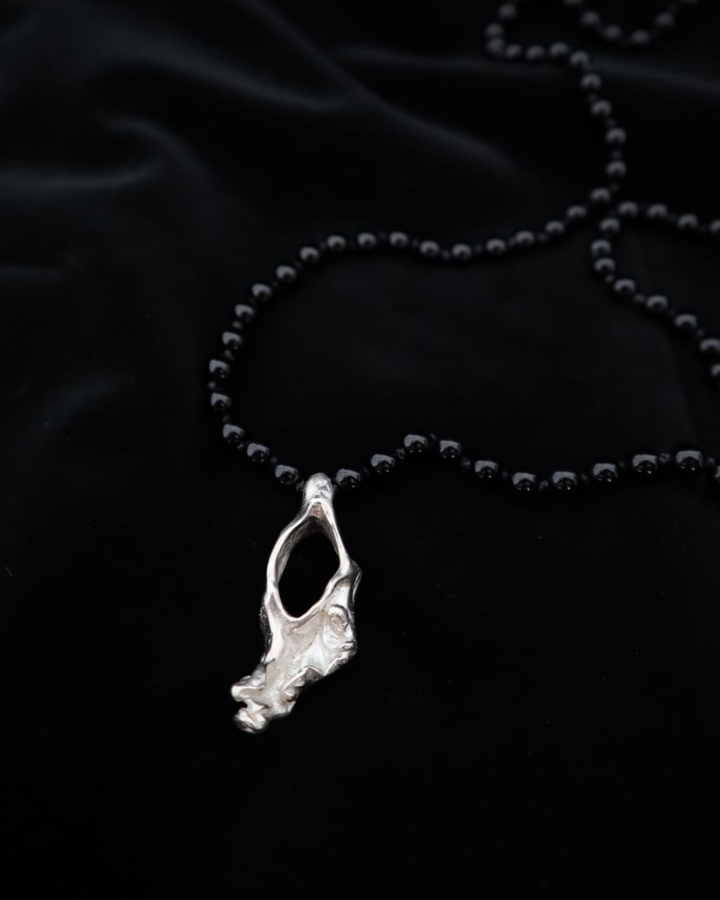BONE NECKLACE