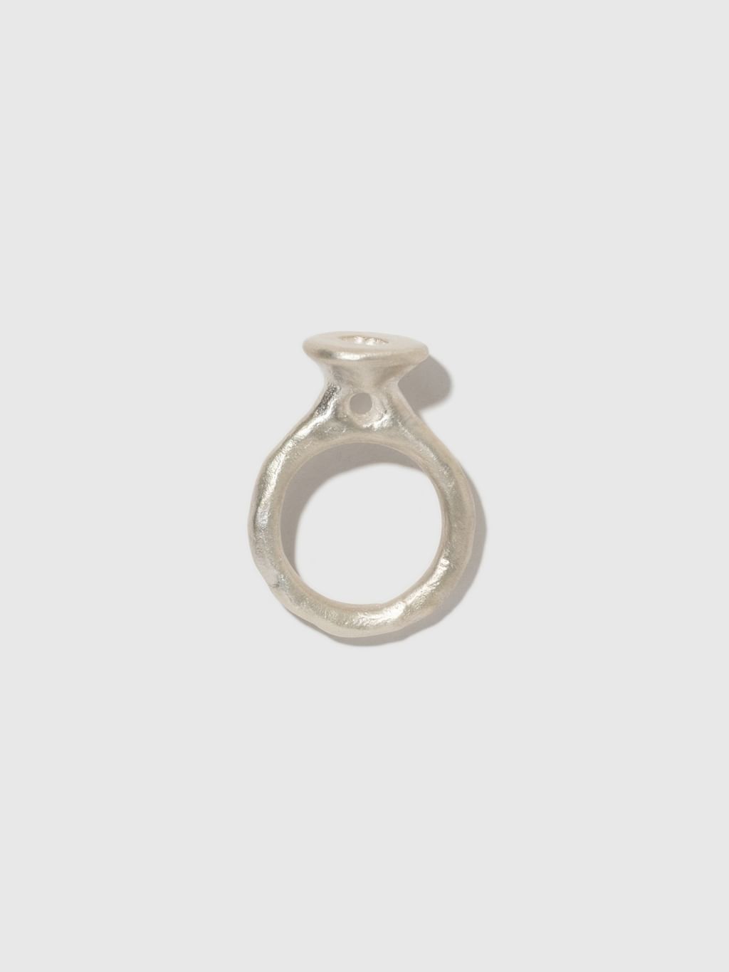 OMPHALOS RING