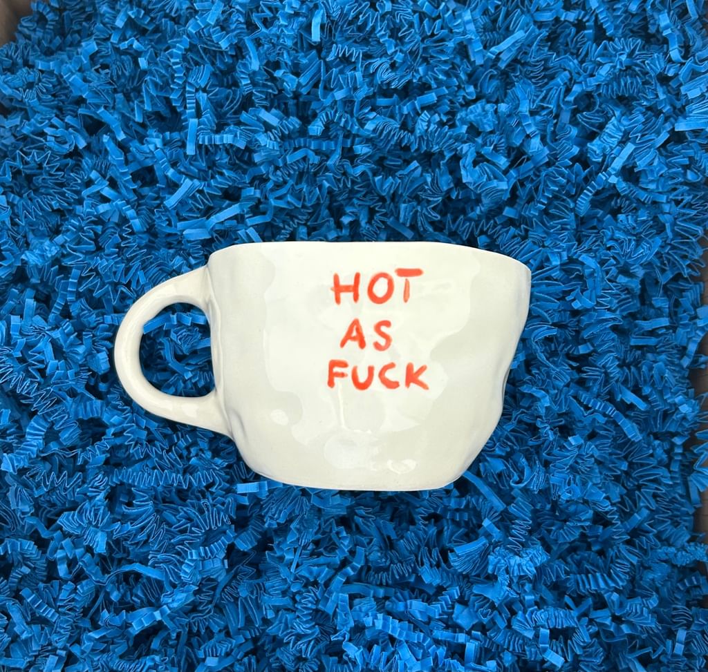 Kubek "HOT AS FUCK" outlet