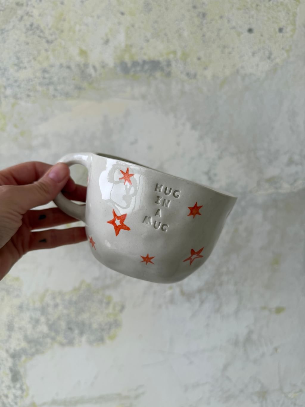 Kubek "Hug ina a Mug" w gwiazdki