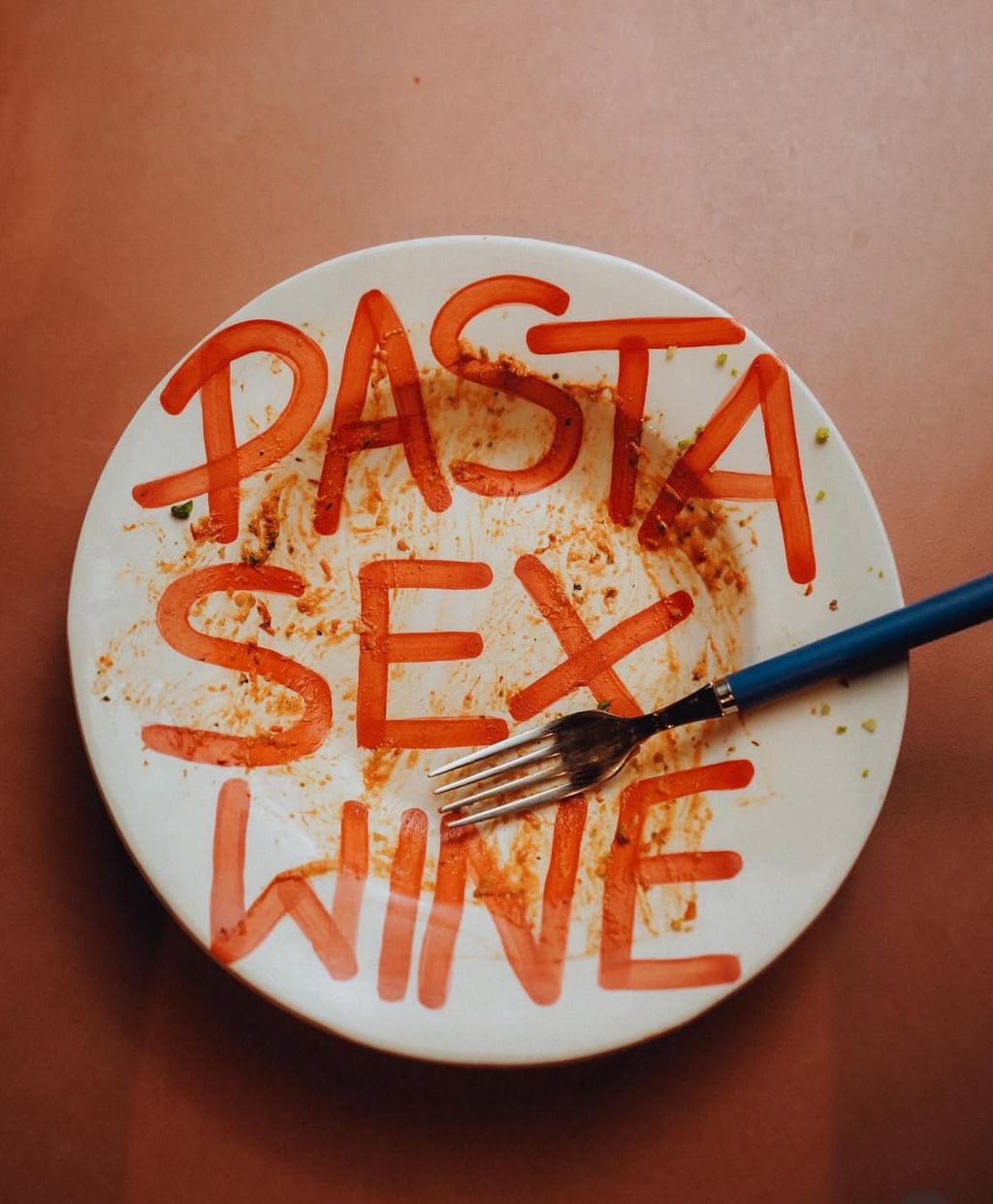Plate "Pasta Sex Wine"