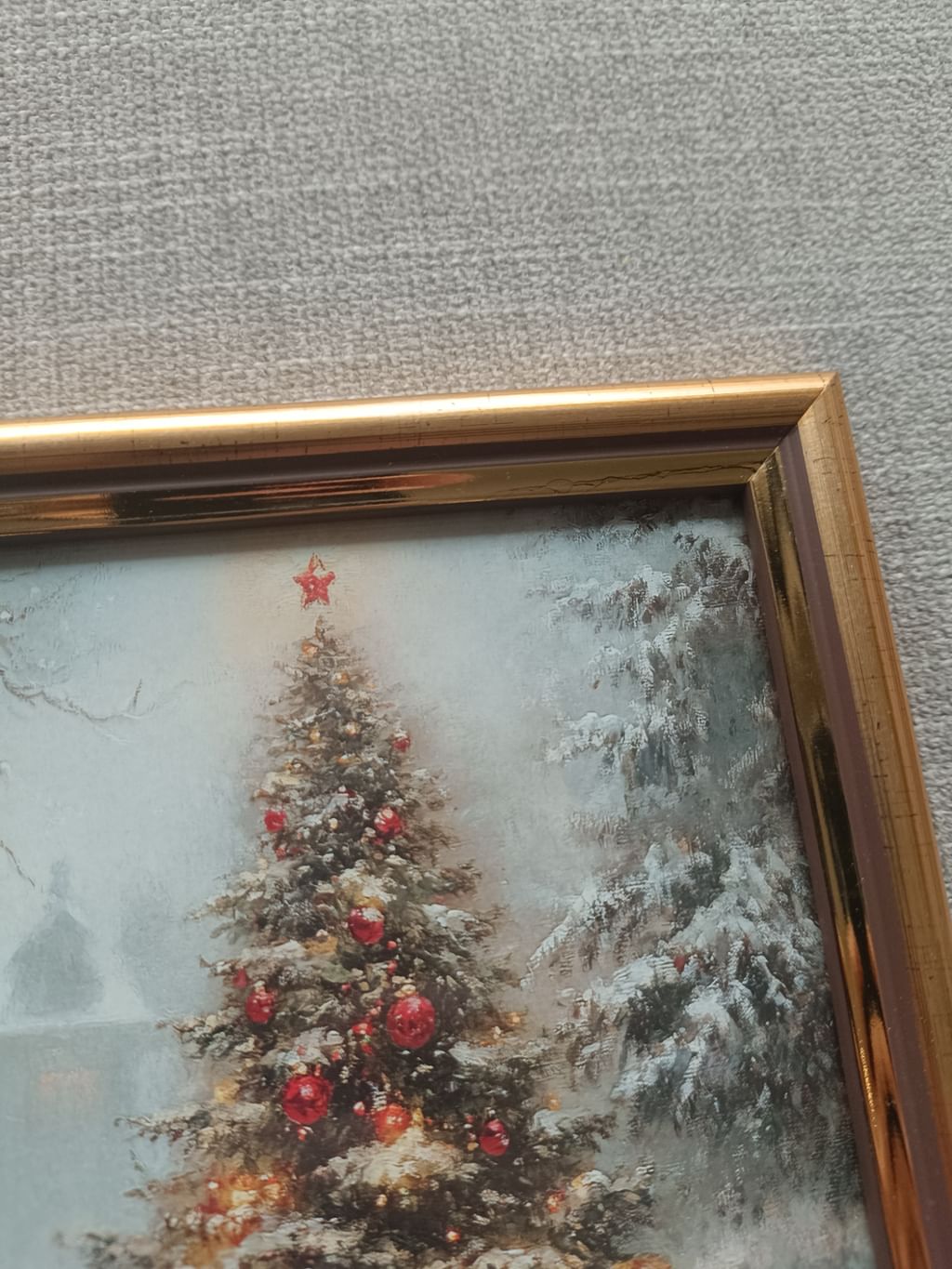 Plakat Dzieci przy choince w ramce