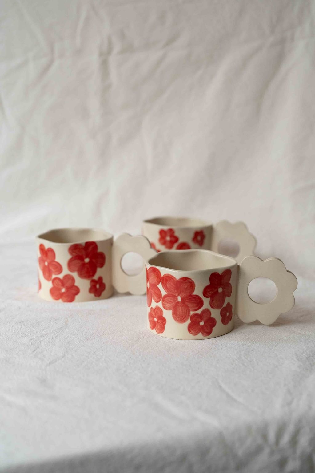 kubek kwiat czerwieni